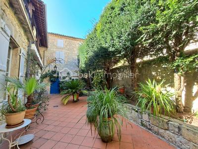 Maison de ville - 288 m² - 10 pièces