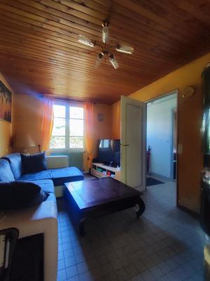 Pavillon - 150 m² - 7 pièces