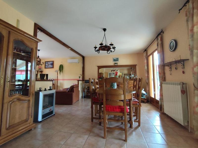 Pavillon - 134 m² - 6 pièces