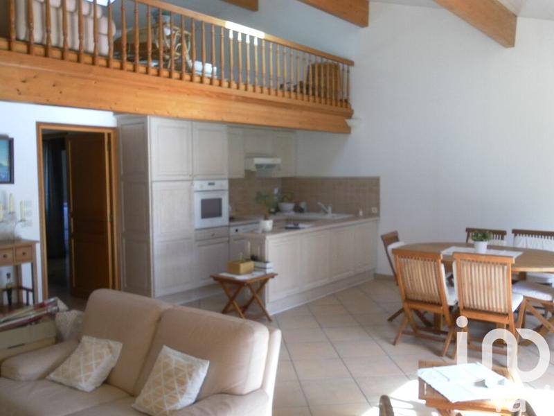 Maison de ville - 240 m² - 10 pièces