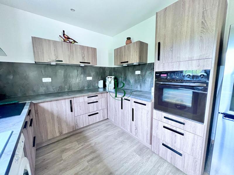 Villa - 92 m² - 5 pièces