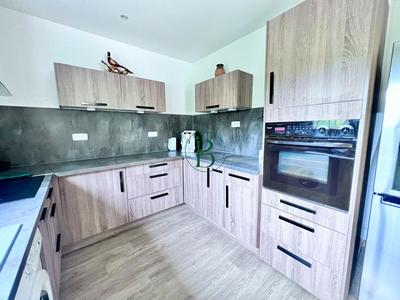 Villa - 92 m² - 5 pièces