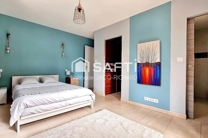 Maison - 150 m² - 6 pièces