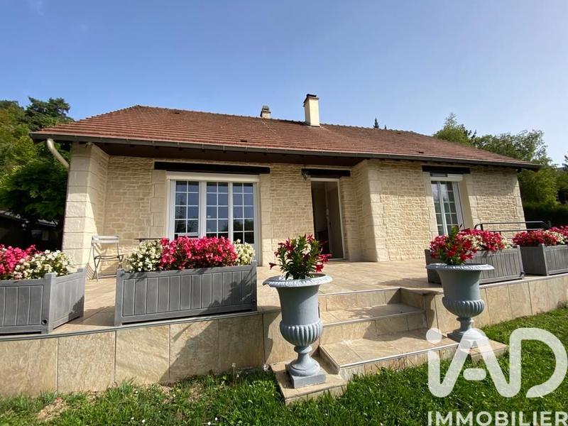 Maison de village - 108 m² - 5 pièces