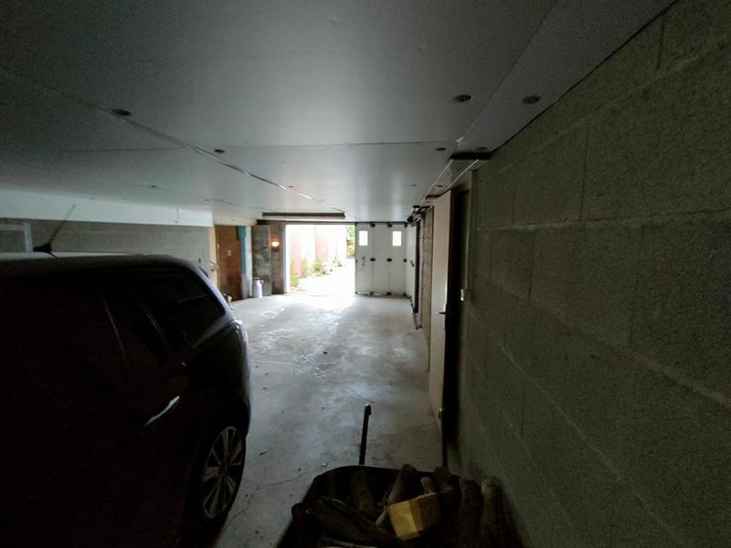 Maison - 251 m² - 5 pièces