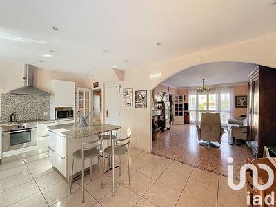 Maison - 172 m² - 5 pièces