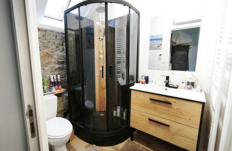 Maison - 223 m² - 7 pièces