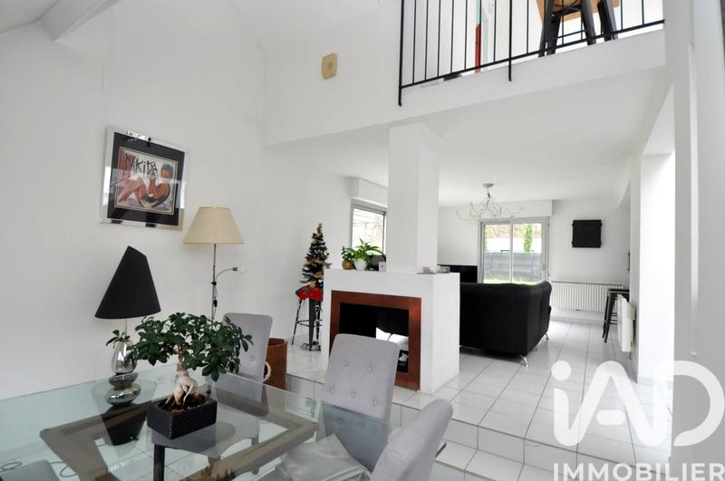 Maison - 164 m² - 6 pièces
