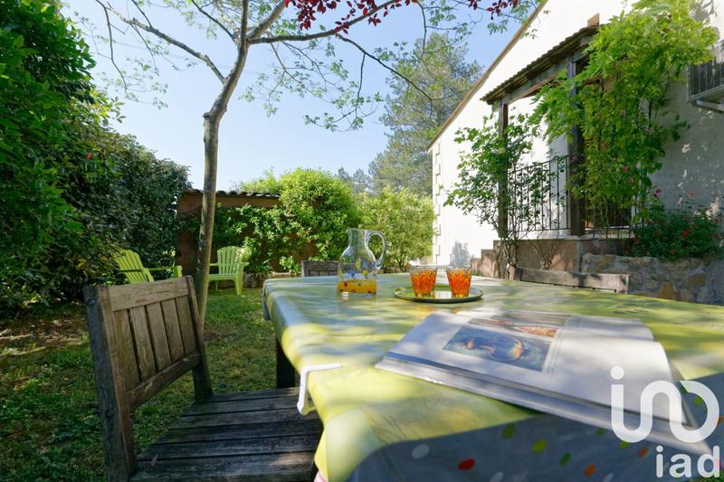 Maison - 500 m² - 13 pièces