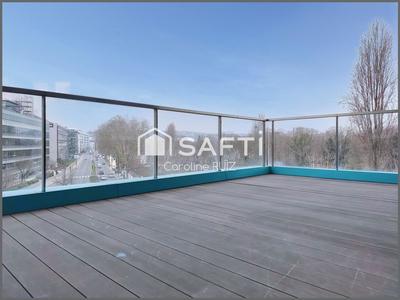 Appartement - 104 m² - 4 pièces