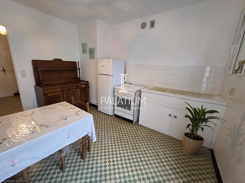 Maison - 160 m² - 8 pièces