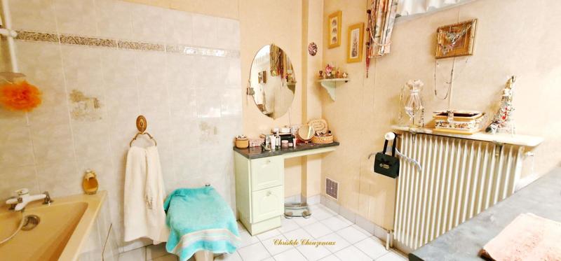 Maison - 226 m² - 10 pièces