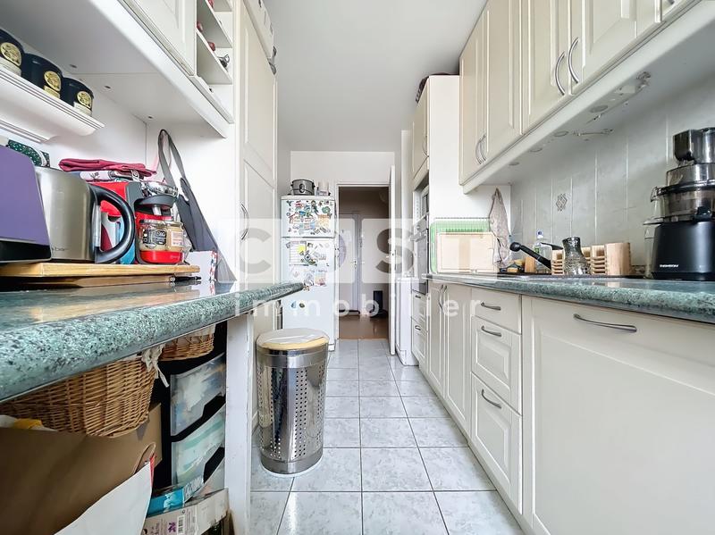 Appartement - 90 m² - 4 pièces