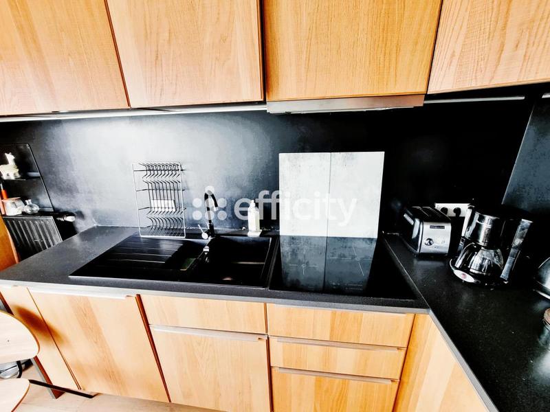 Appartement - 82 m² - 4 pièces