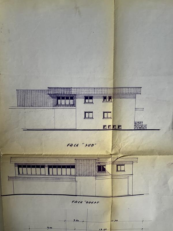 Immeuble mixte - 408 m² - 6 pièces