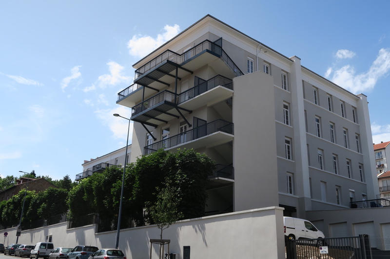 Appartement - 75 m² - 3 pièces