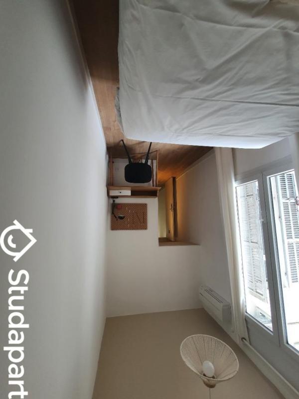 Chambre - 11 m² - 1 pièce