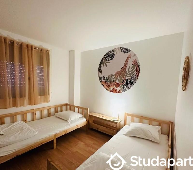 Chambre - 30 m² - 1 pièce