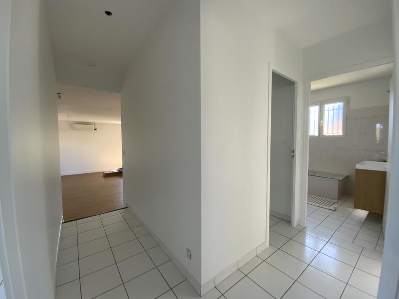 Maison jumelée - 91 m² - 5 pièces