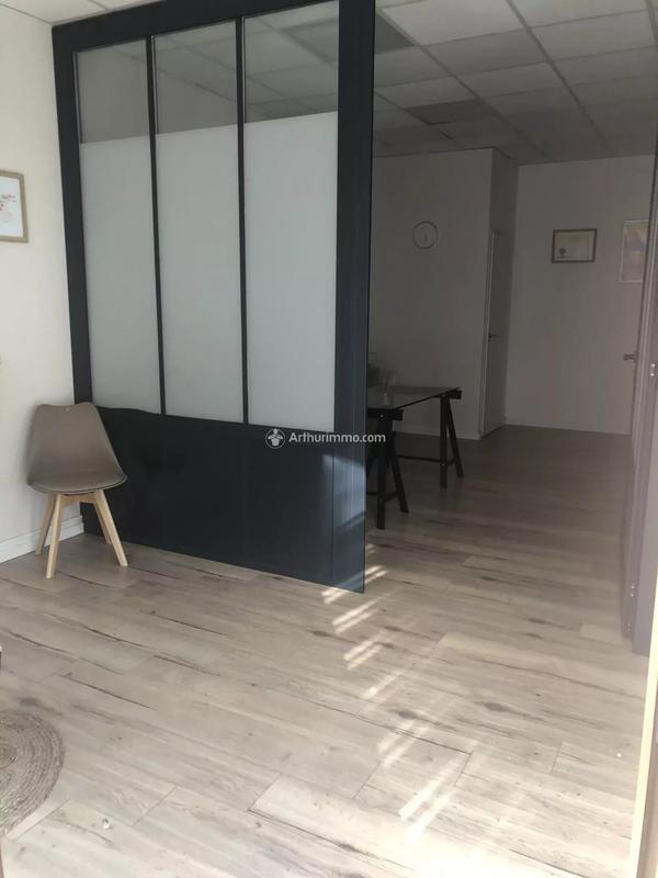 Magasins - 27 m² - 1 pièce