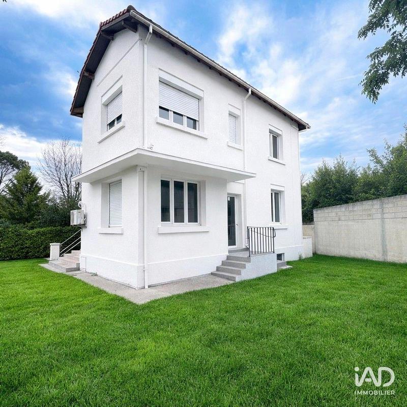 Maison - 112 m² - 5 pièces