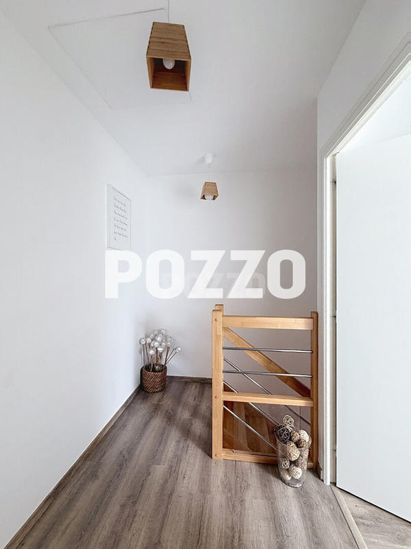 Maison - 85 m² - 4 pièces