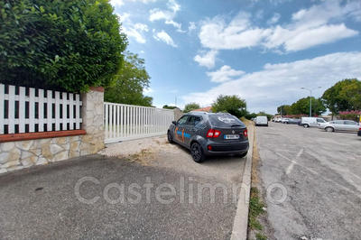 Parking / Garage - 15 m²