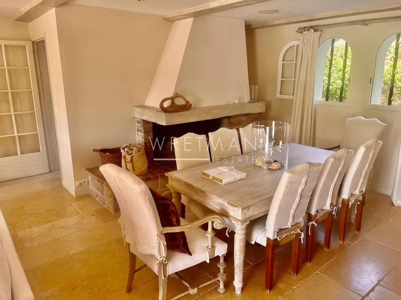 Maison - 158 m² - 6 pièces