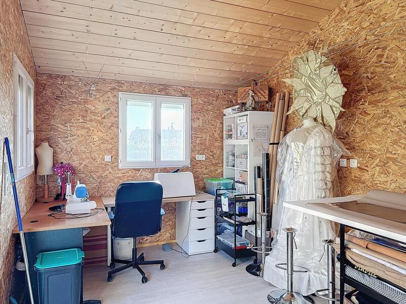 Maison - 121 m² - 5 pièces