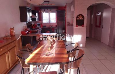 Maison - 109 m² - 6 pièces