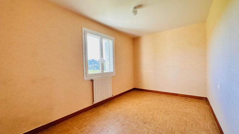 Maison - 170 m² - 7 pièces