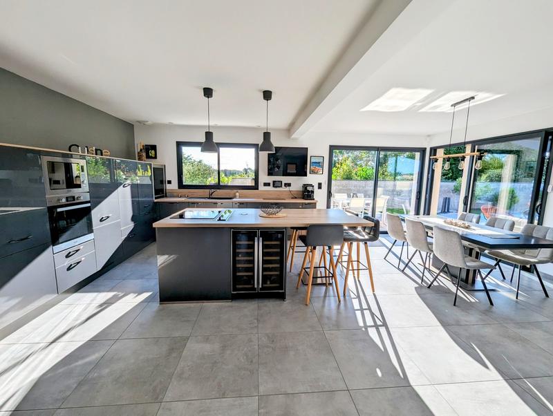 Maison - 156 m² - 5 pièces