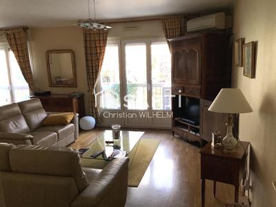 Appartement - 79 m² - 3 pièces