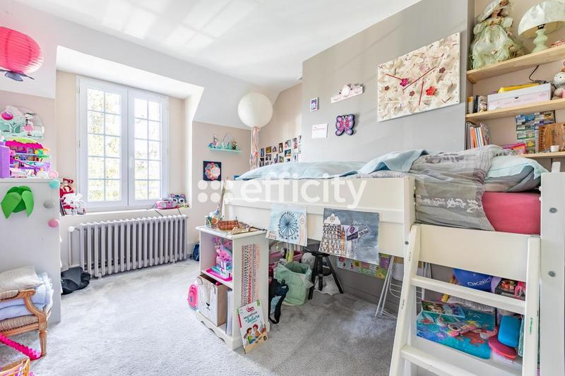 Maison - 147 m² - 6 pièces