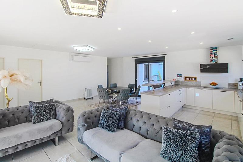 Maison - 114 m² - 4 pièces