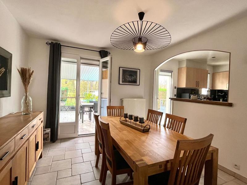 Maison - 121 m² - 4 pièces