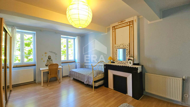 Maison - 430 m² - 15 pièces