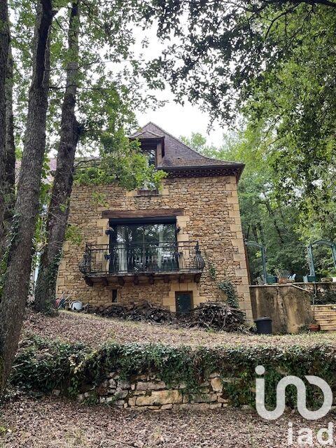 Maison - 180 m² - 6 pièces