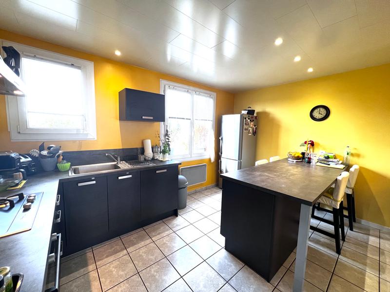 Appartement - 122 m² - 7 pièces