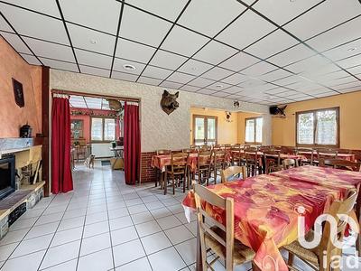 Maison - 275 m² - 8 pièces