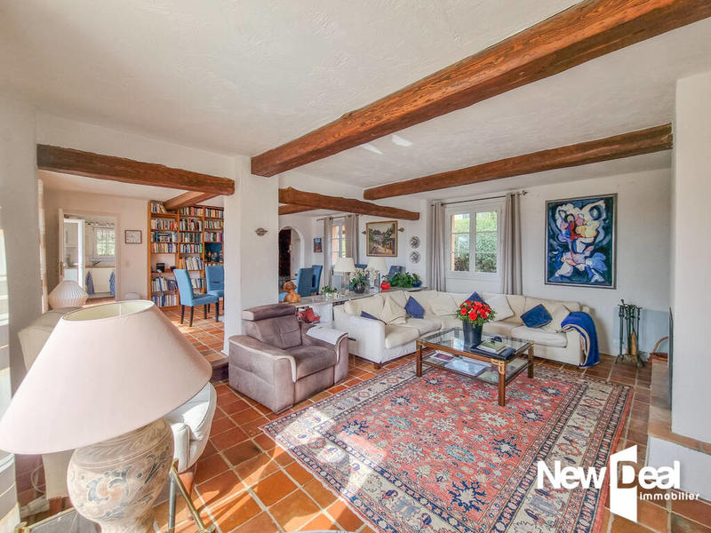 Villa - 163 m² - 5 pièces