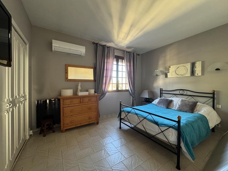 Maison - 163 m² - 6 pièces