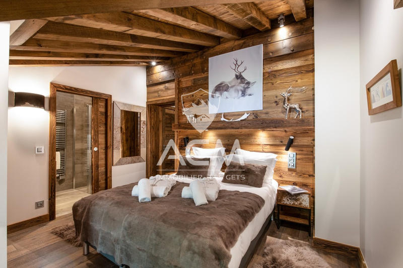 Duplex - 176 m² - 5 pièces