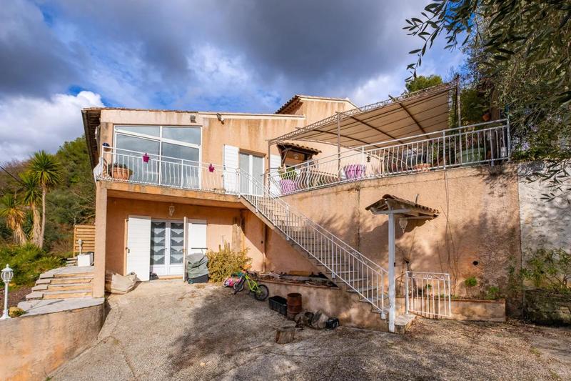 Maison - 154 m² - 5 pièces