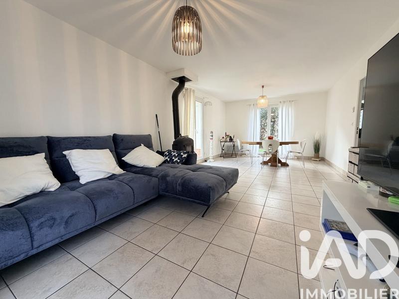 Maison - 94 m² - 5 pièces