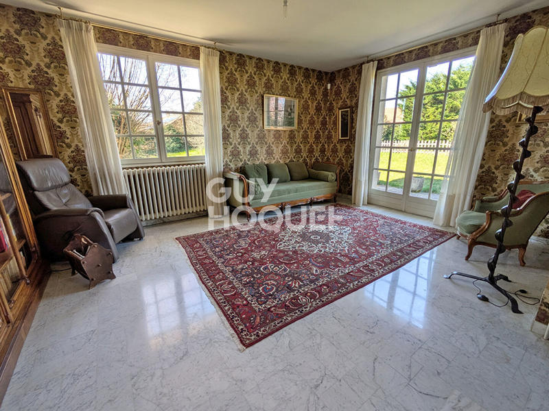 Maison - 180 m² - 6 pièces