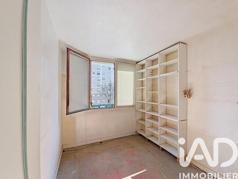 Appartement - 93 m² - 5 pièces