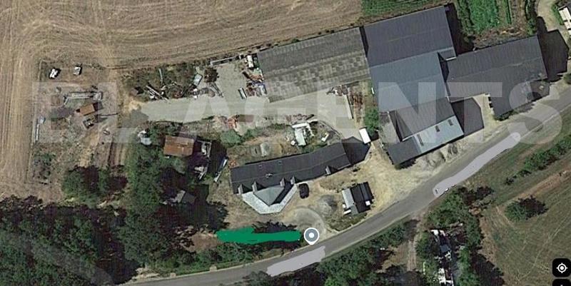 Terrain - 24 500 m²