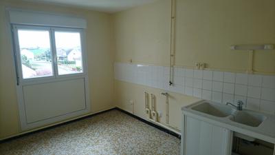 Appartement - 80 m² - 4 pièces