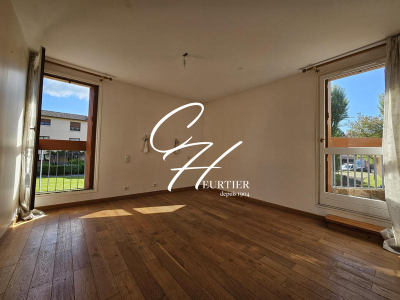 Appartement - 110 m² - 5 pièces